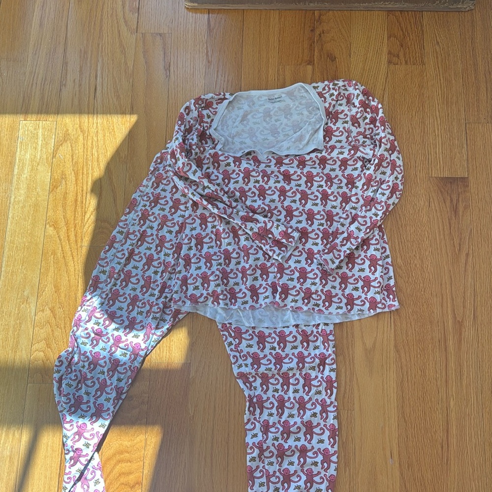 Roller rabbit (RR) pink monkeys pajamas